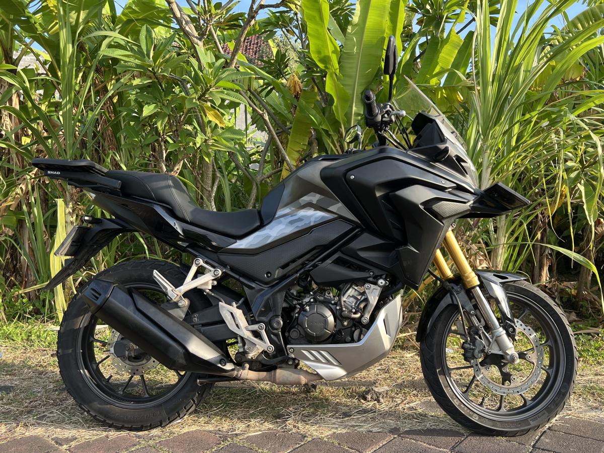 Black Honda CB150X rental bike in Bali from the new arrivals batch